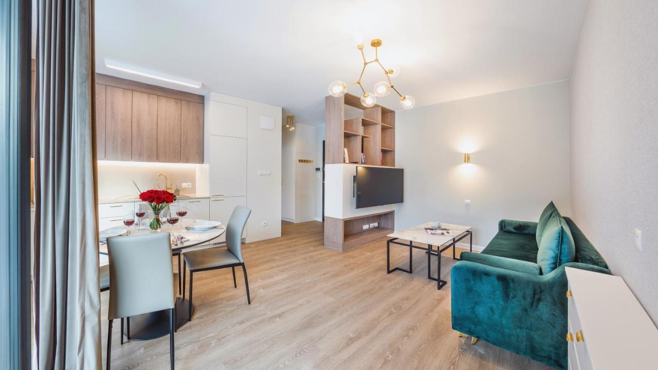Apartamenty Sun & Snow Okrzei ソポト エクステリア 写真